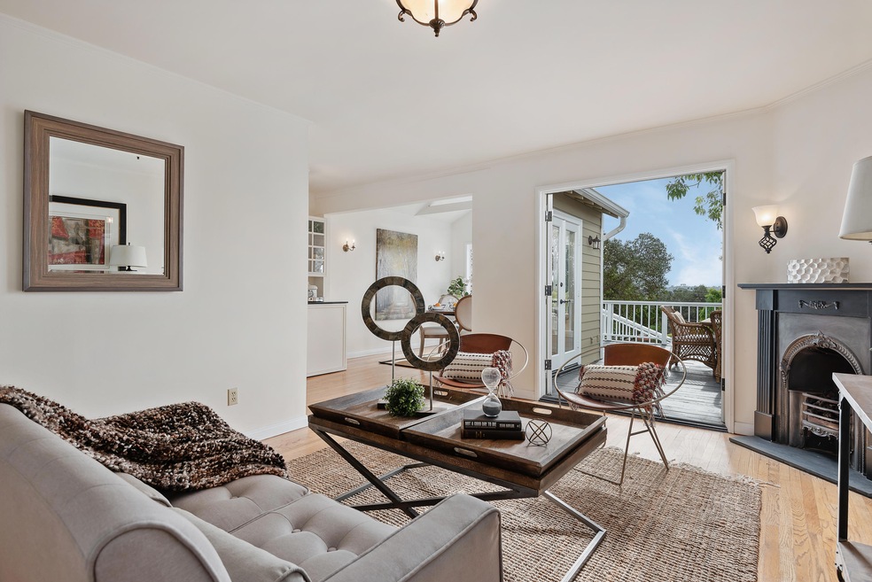 Entry & Living Room
