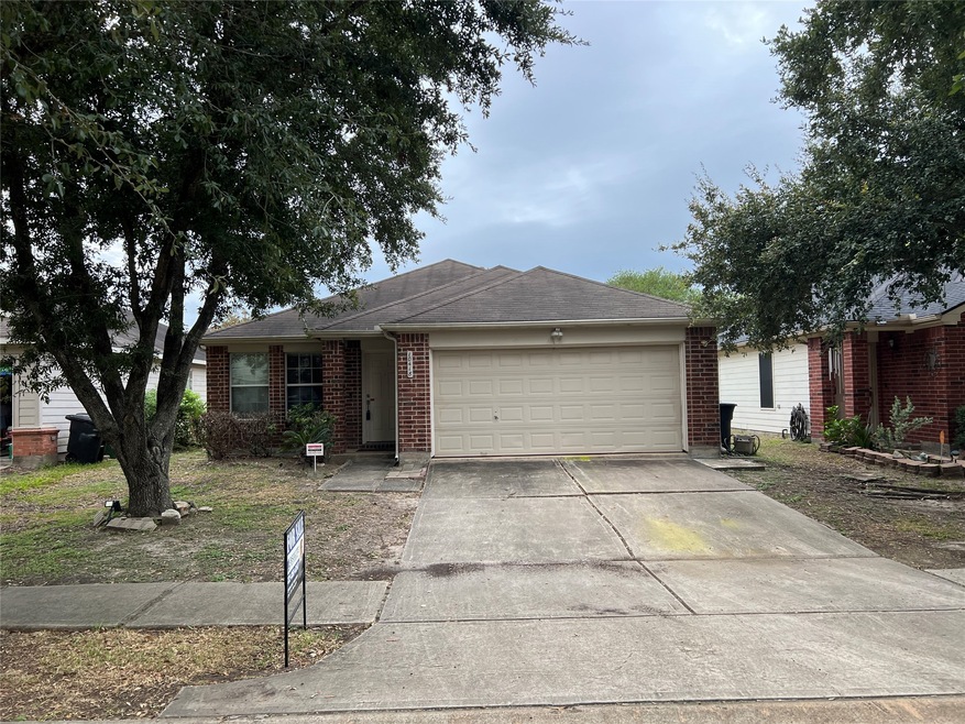 10418 Templeridge Ln, Houston, TX 77075 - photo 1