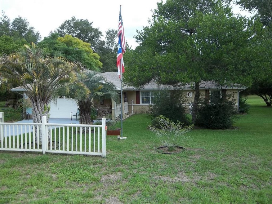 20152 SW Cardinal Ave, Dunnellon, FL 34431 - photo 1