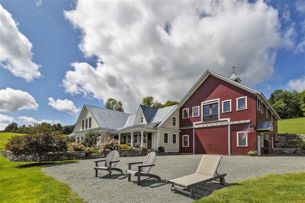 868 Groton Rd, Barnet, VT 05821 - photo 1
