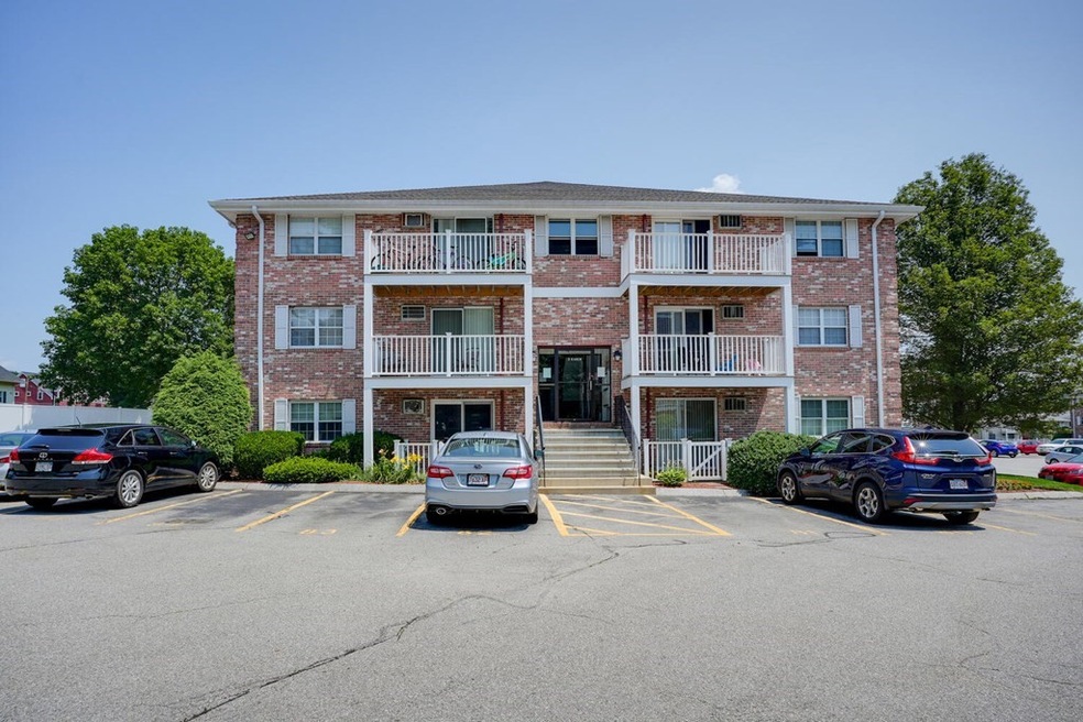 3 Karen Cir unit 21, Billerica, MA 01821 - photo 1