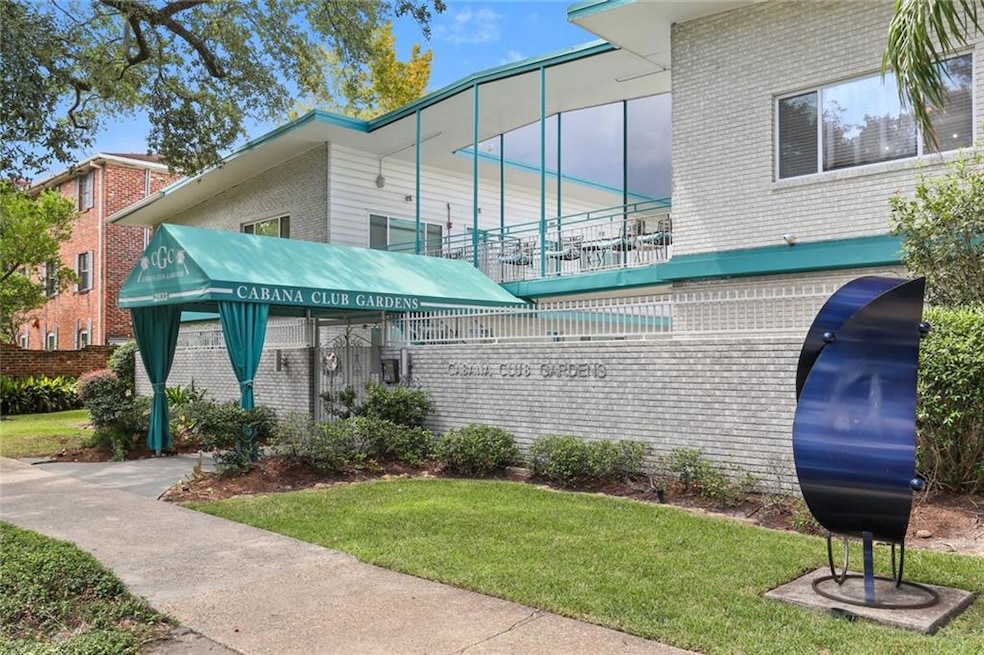 For Sale $379,000 • Co-Listing Agent