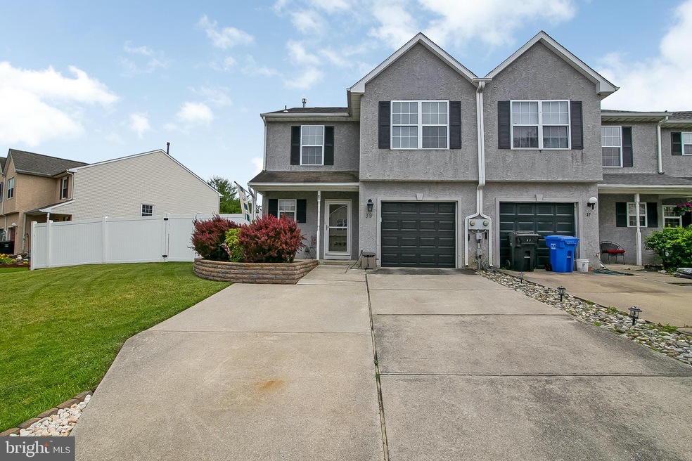 39 Timbercrest Dr, Sewell, NJ 08080 - photo 1