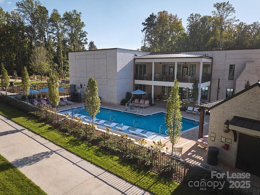 19020 Potts Park Ln unit B1M2, Davidson, NC 28036 - photo 1