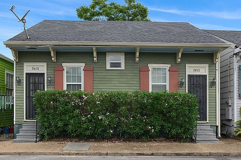 2613 Laurel St, New Orleans, LA 70130 - photo 1