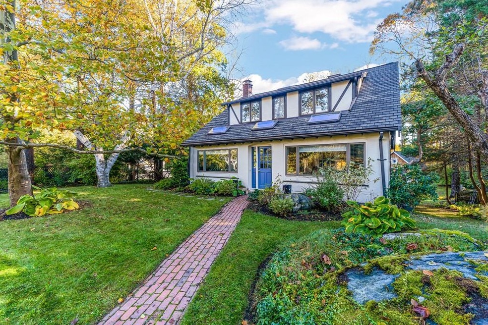 115 Conant Rd, Weston, MA 02493 - photo 1