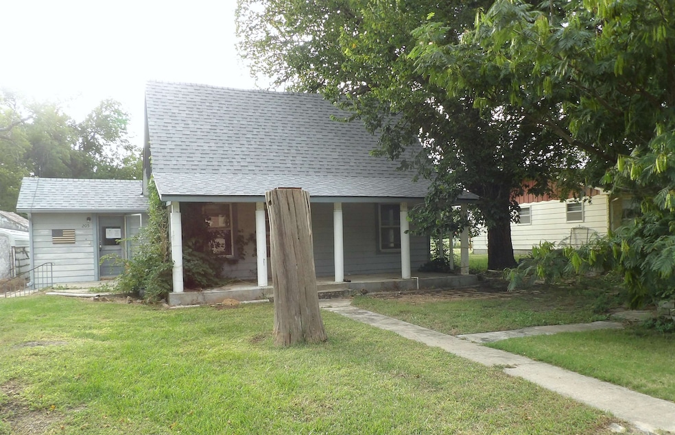 205 N Buller St, Goessel, KS 67053 - photo 1