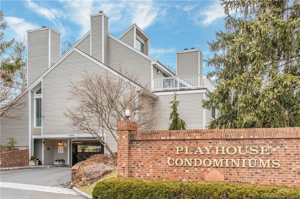 301 Post Rd E unit 8, Westport, CT 06880 - photo 1