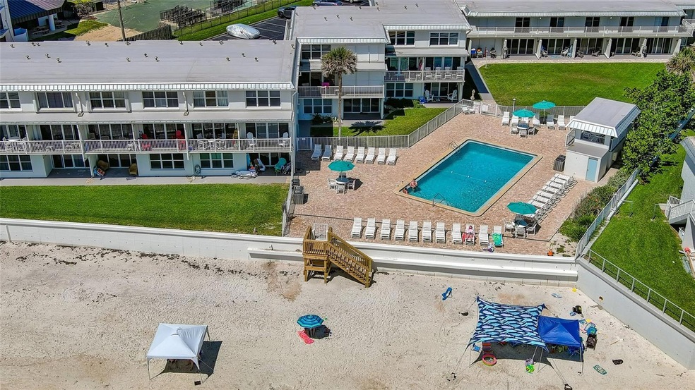 OCEANFRONT OCEAN CLUB SOUTH