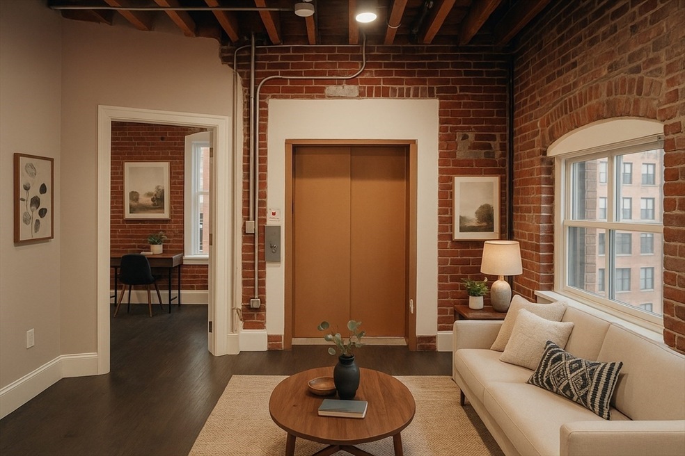 281 Franklin St unit 301, Boston, MA 02110 - photo 1