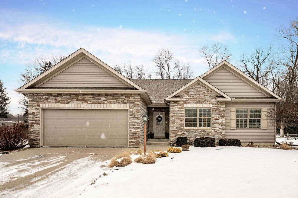 18471 Spring Mist Ct, South Bend, IN 46637 - photo 1