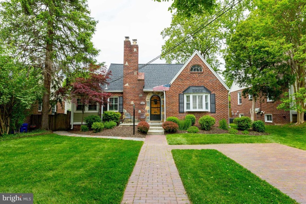 2021 Lansdowne Way, Silver Spring, MD 20910 - photo 1