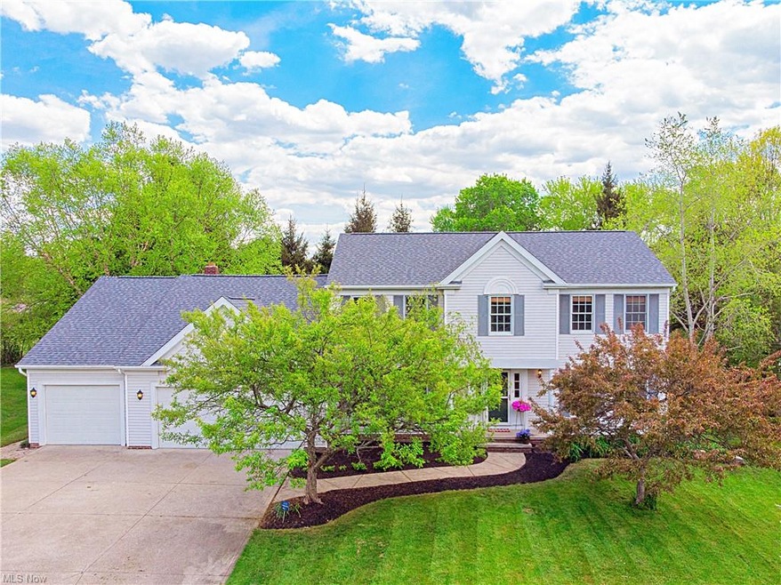 Welcome home to 34520 Appleview Way!