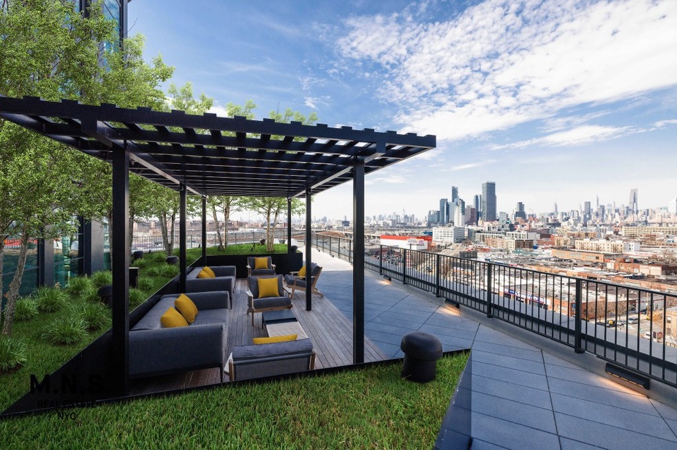 34-35 44th St unit 614, Astoria, NY 11103 - photo 1