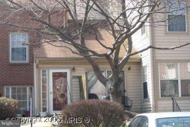 8913 Rusland Ct unit 1, Fort Washington, MD 20744 - photo 1