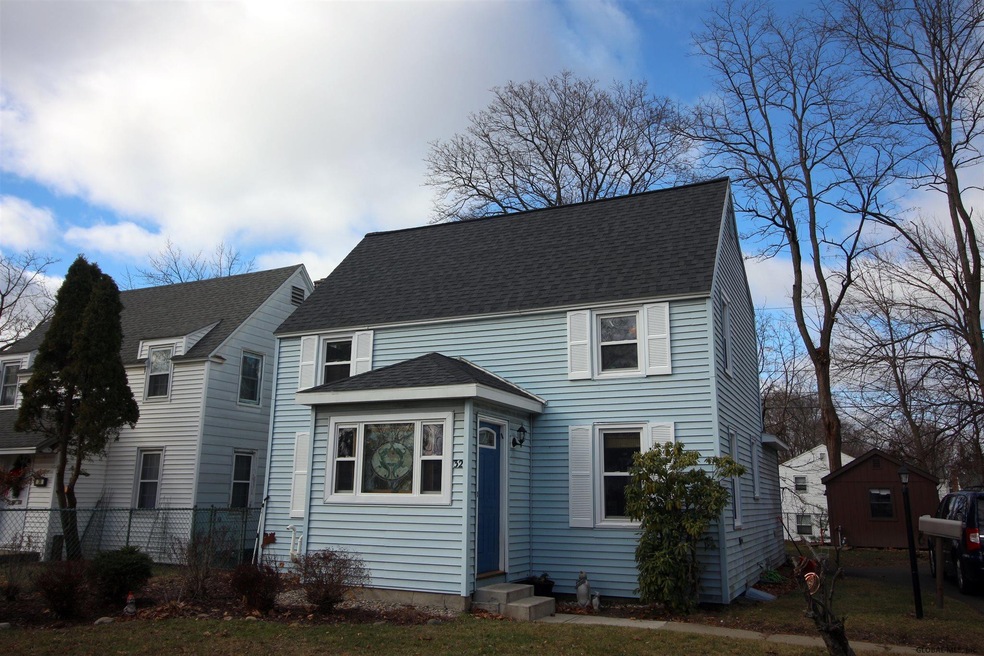 32 Victor St, Albany, NY 12206 - photo 1