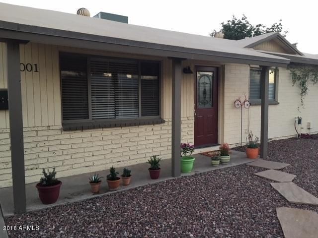 Front of house1