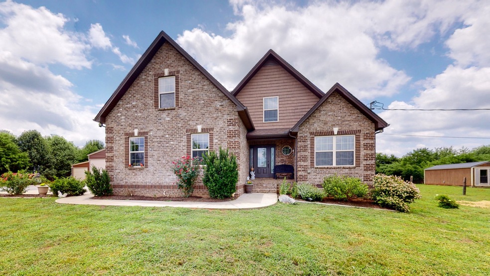 Sold $649,900 • Co-Listing Agent