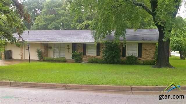 3214 Rosemary Ln, Tyler, TX 75701 - photo 1