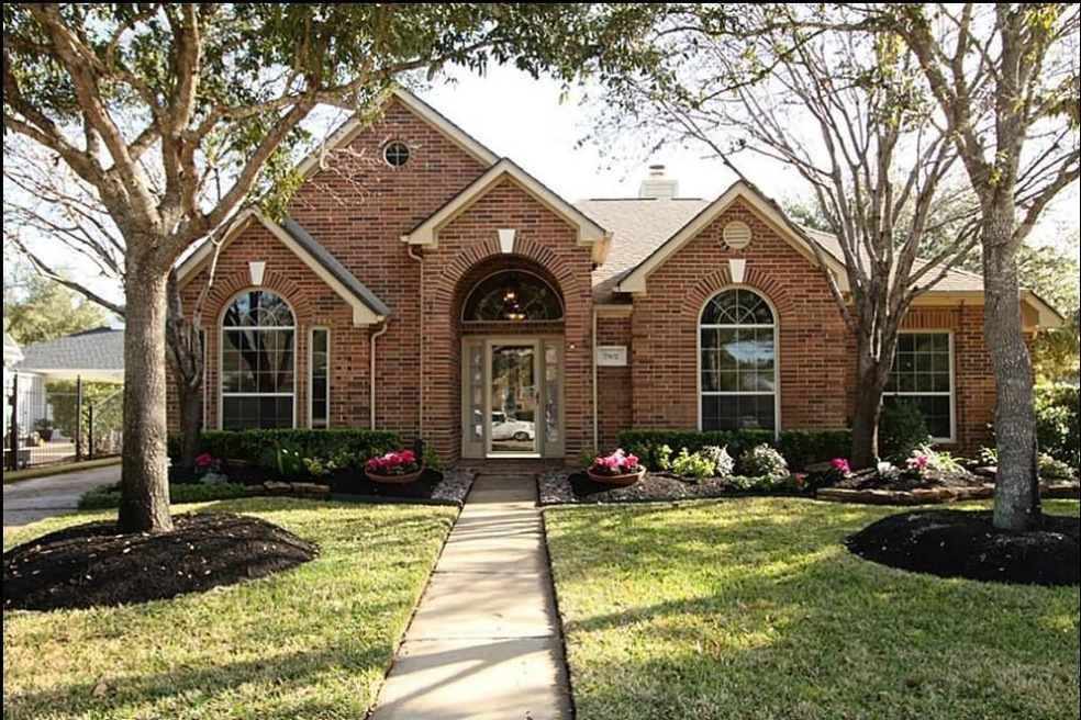 7902 Scenic Canyon Ln, Houston, TX 77095 - photo 1