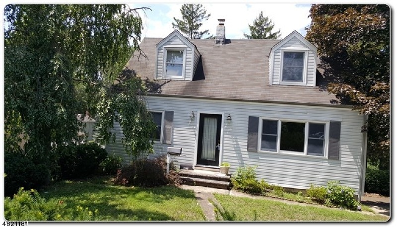 1071 Alps Rd, Wayne, NJ 07470 - photo 1