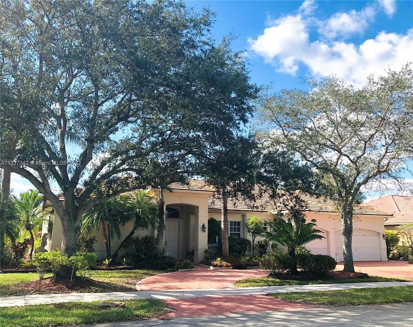 4287 SW 134th Ave, Davie, FL 33330 - photo 1