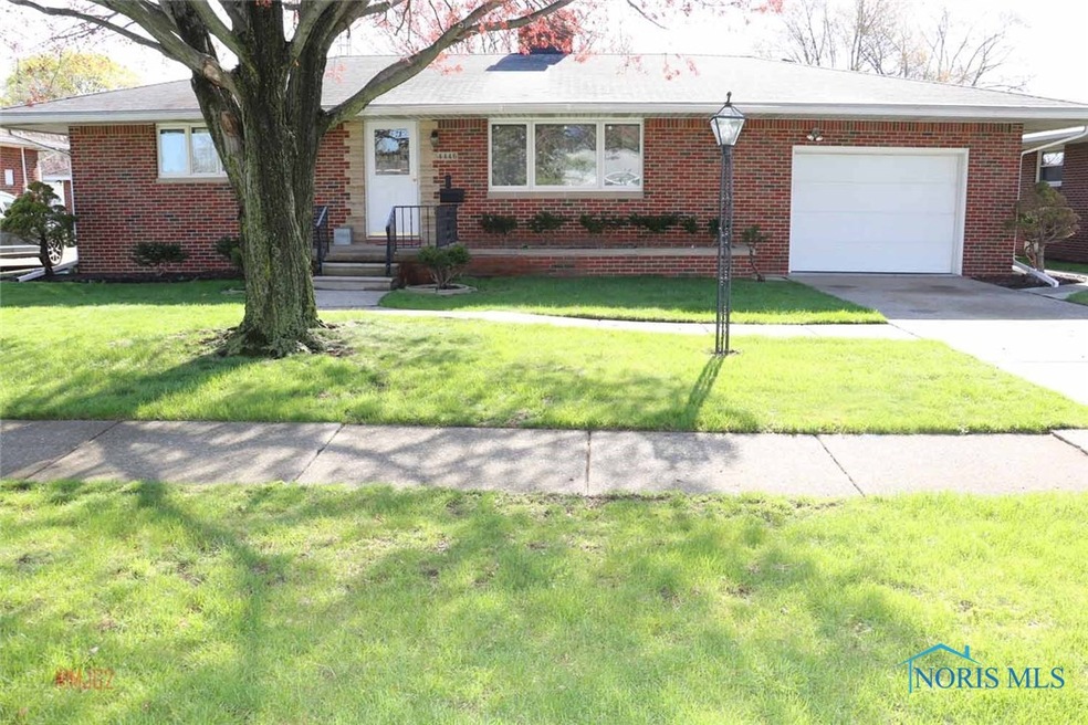 4446 285th St, Toledo, OH 43611 - photo 1