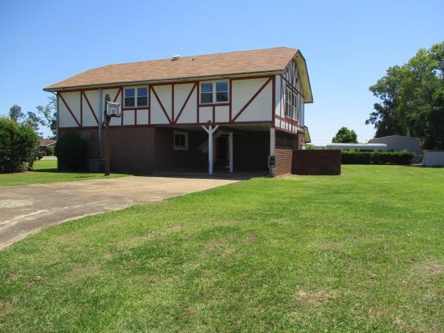 107 W 10th St, Donalsonville, GA 39845 - photo 1
