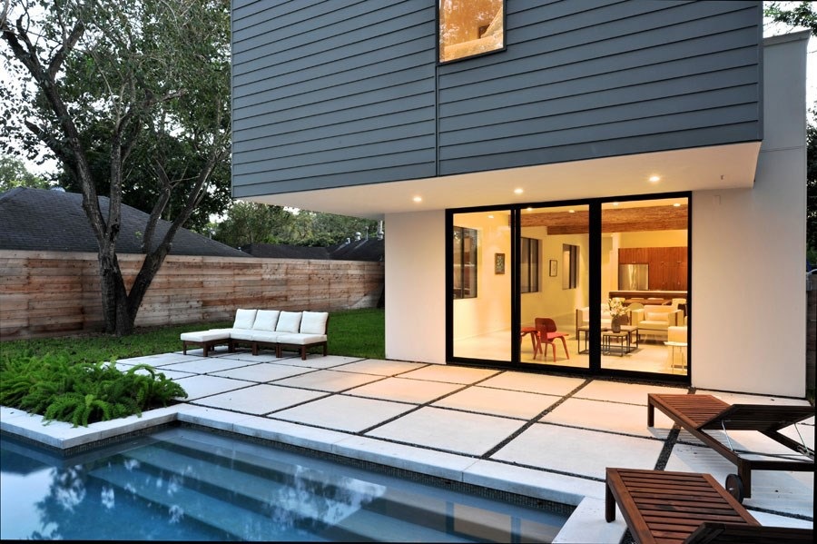 918 W 43rd St, Houston, TX 77018 - photo 1