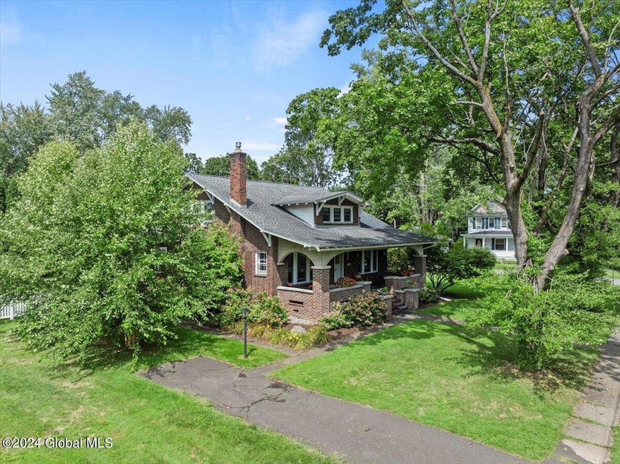 55 Campbell Ave, Castleton On Hudson, NY 12033 - photo 1