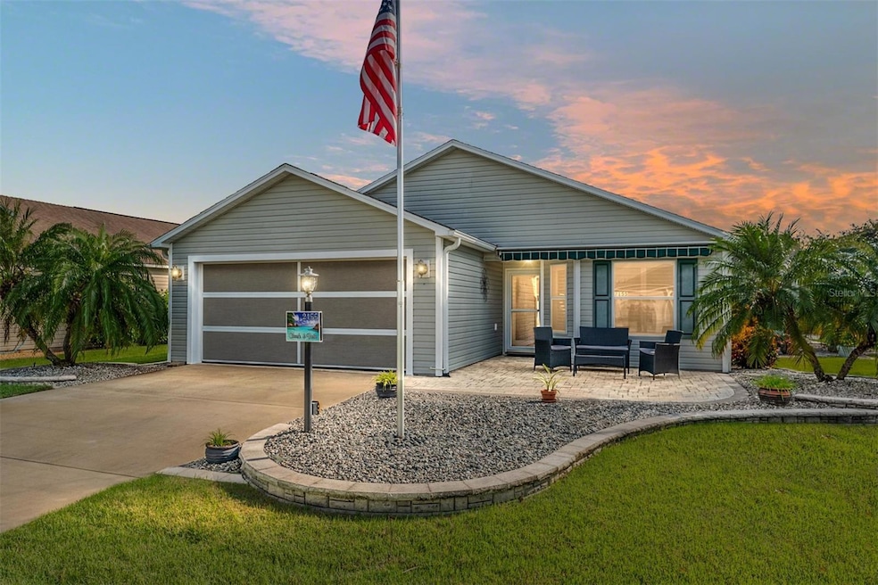 2155 Baldwin Run, The Villages, FL 32162 - photo 1