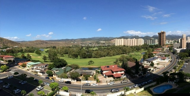 Calming and pleasing golf course and mountain view