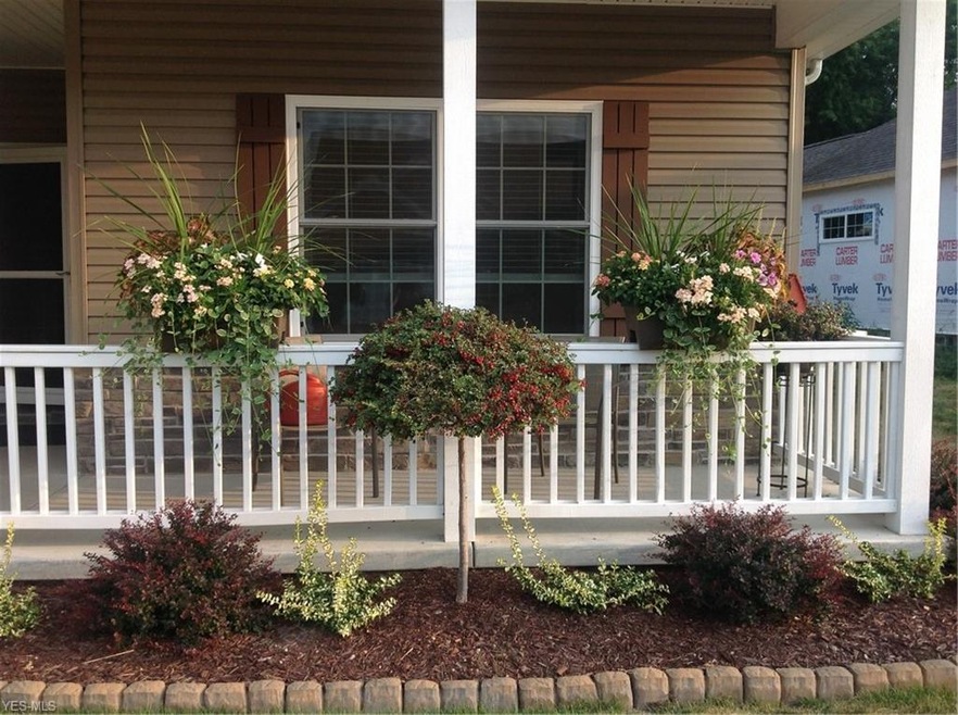 334 Alexis Ln, Canal Fulton, OH 44614 - photo 1