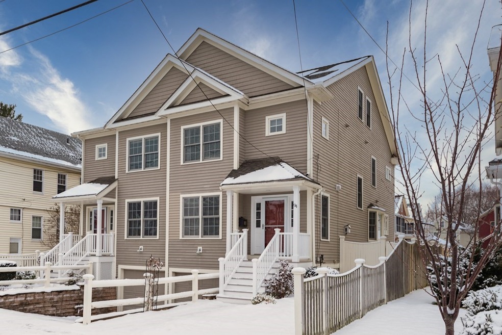 92 Webster St, Arlington, MA 02474 - photo 1