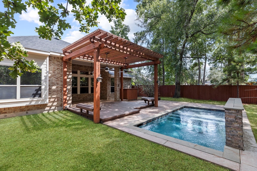 For Sale $624,900 • Co-Listing Agent