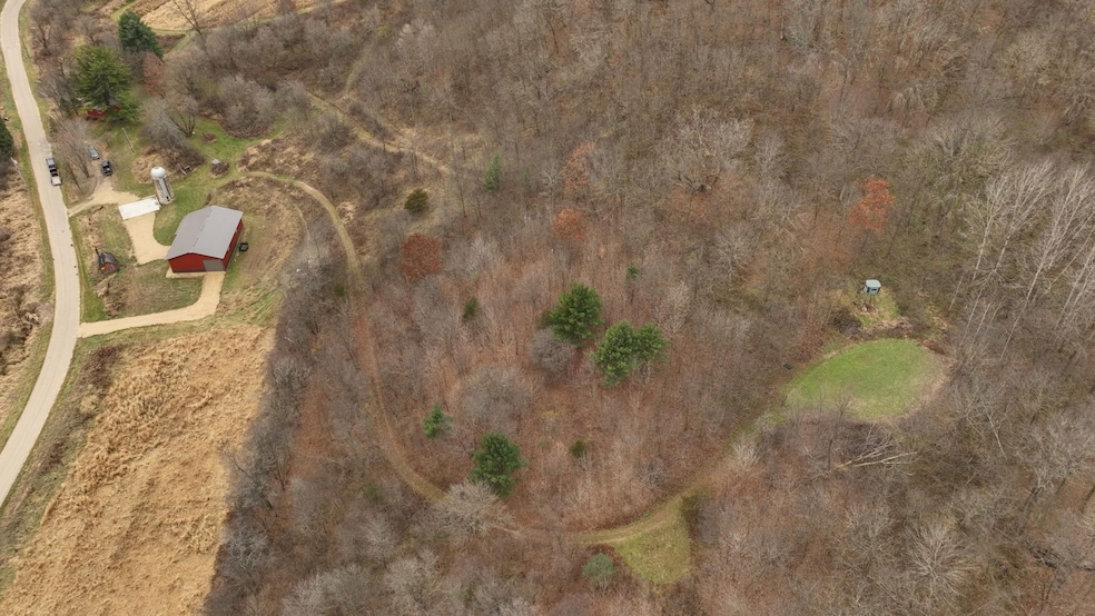 13376 Quarry Dr, Hillsboro, WI 54634 - photo 1