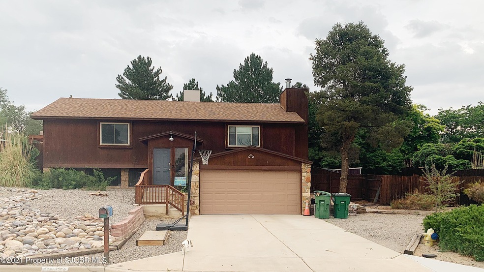 5608 Tarry Terrace Dr, Farmington, NM 87402 - photo 1