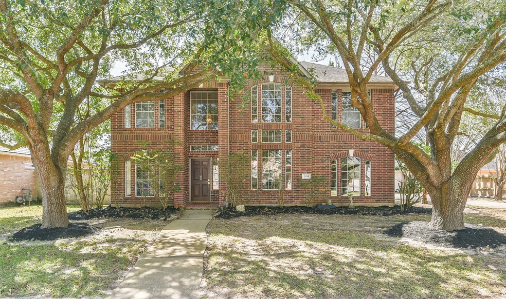 2875 Match Point Ln, Friendswood, TX 77546 - photo 1