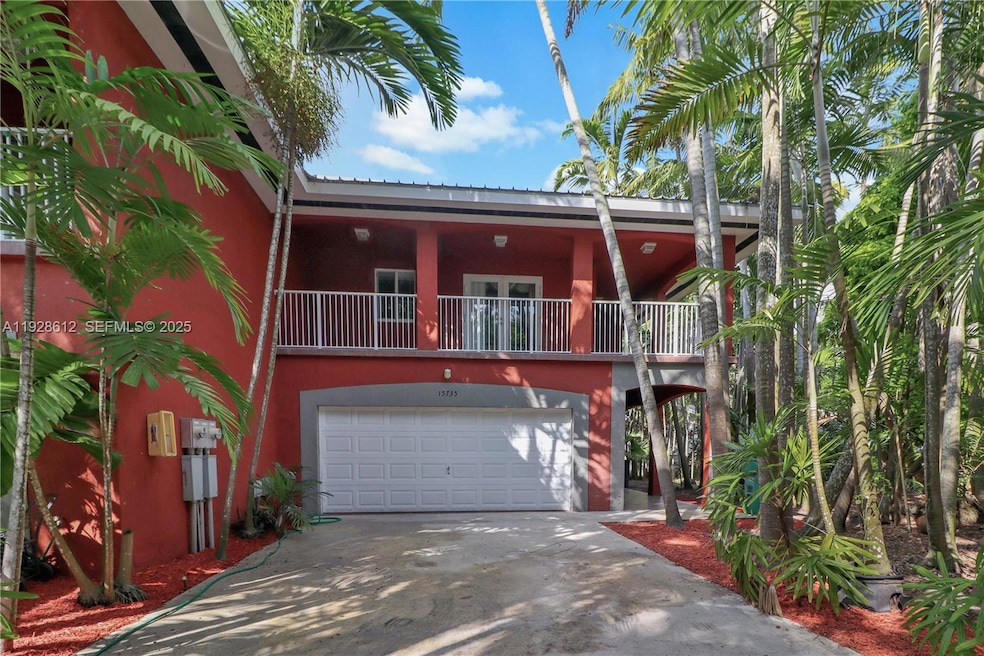 15735 SW 92nd Ave, Palmetto Bay, FL 33157 - photo 1