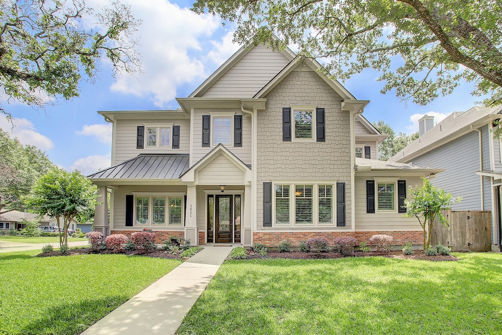 1435 Hewitt Dr, Houston, TX 77018 - photo 1