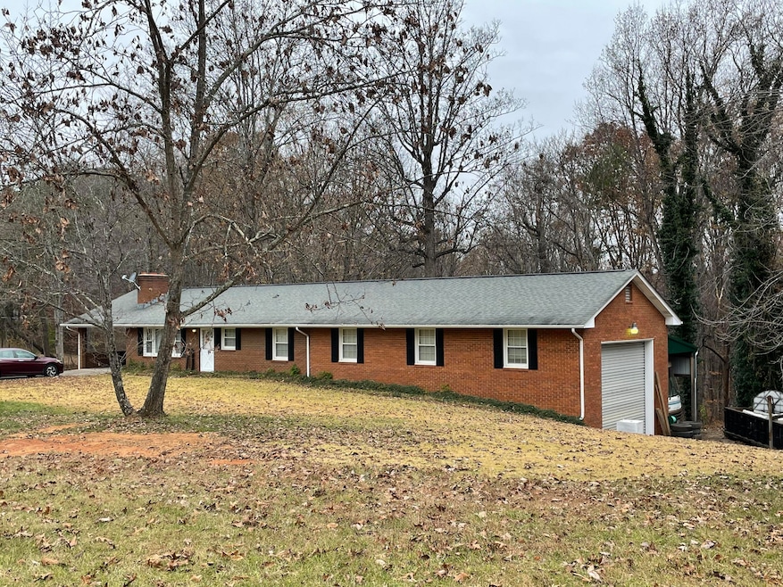 2786 Rutrough Rd.