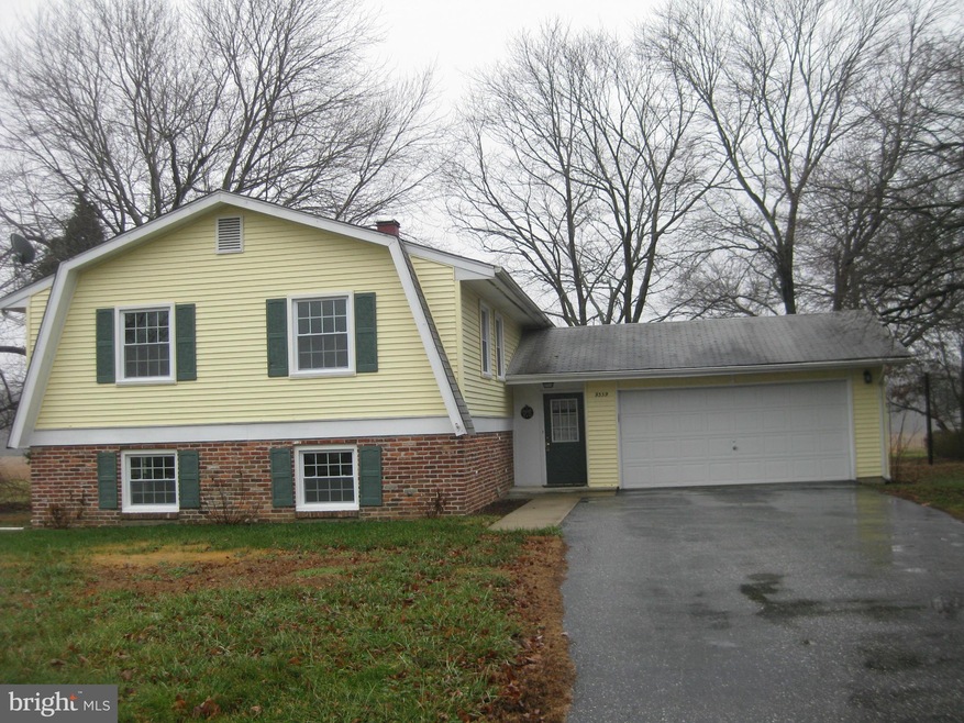 9339 Winkler Ln, La Plata, MD 20646 - photo 1