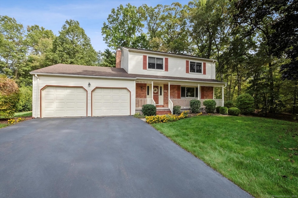 Pending $468,600 • Co-Listing Agent