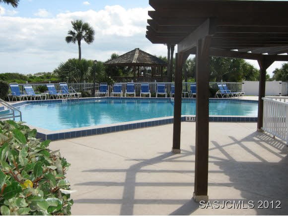 Oceanfront Pool