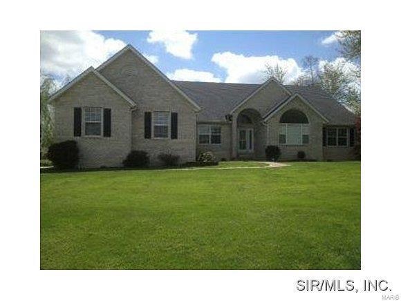 14 Foxmoor Dr, Maryville, IL 62062 - photo 1