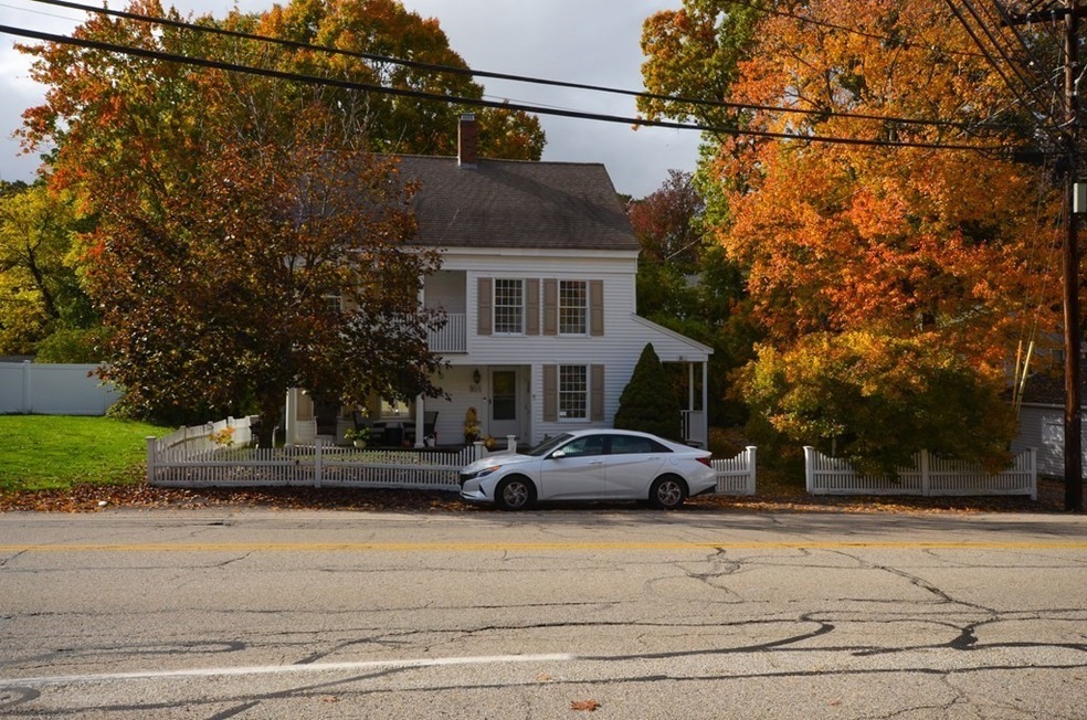 16 Boston Rd unit B, Sutton, MA 01590 - photo 1