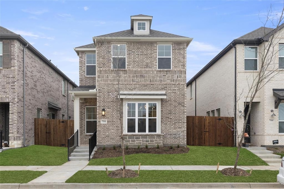 7504 Regal Ln, North Richland Hills, TX 76180 - photo 1