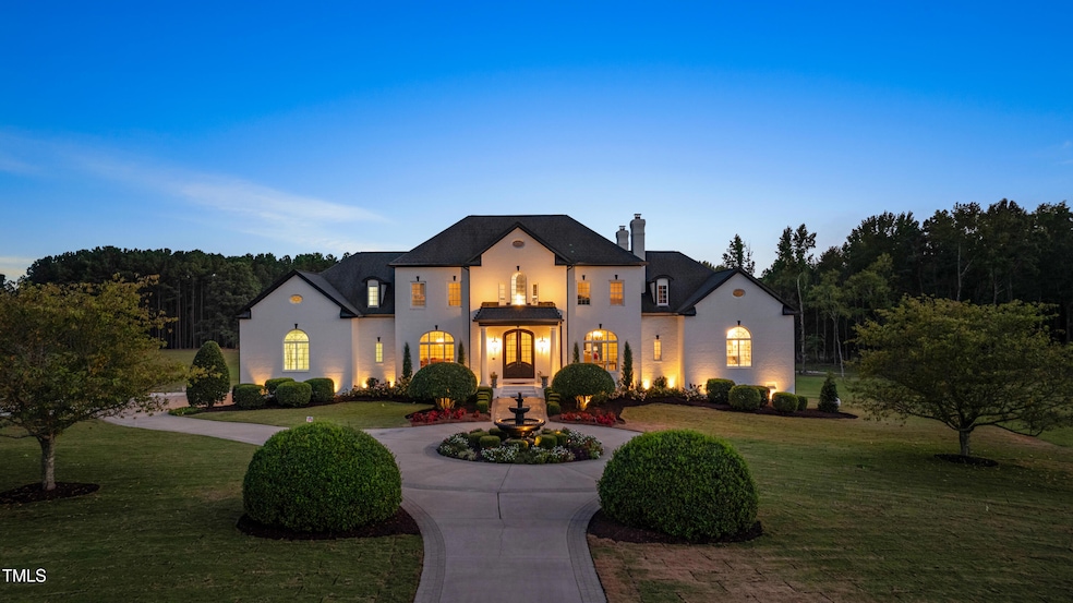 For Sale $2,800,000 • Co-Listing Agent