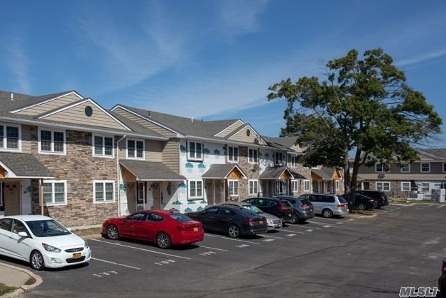 100 Terrace Rd unit 609, Bayport, NY 11705 - photo 1