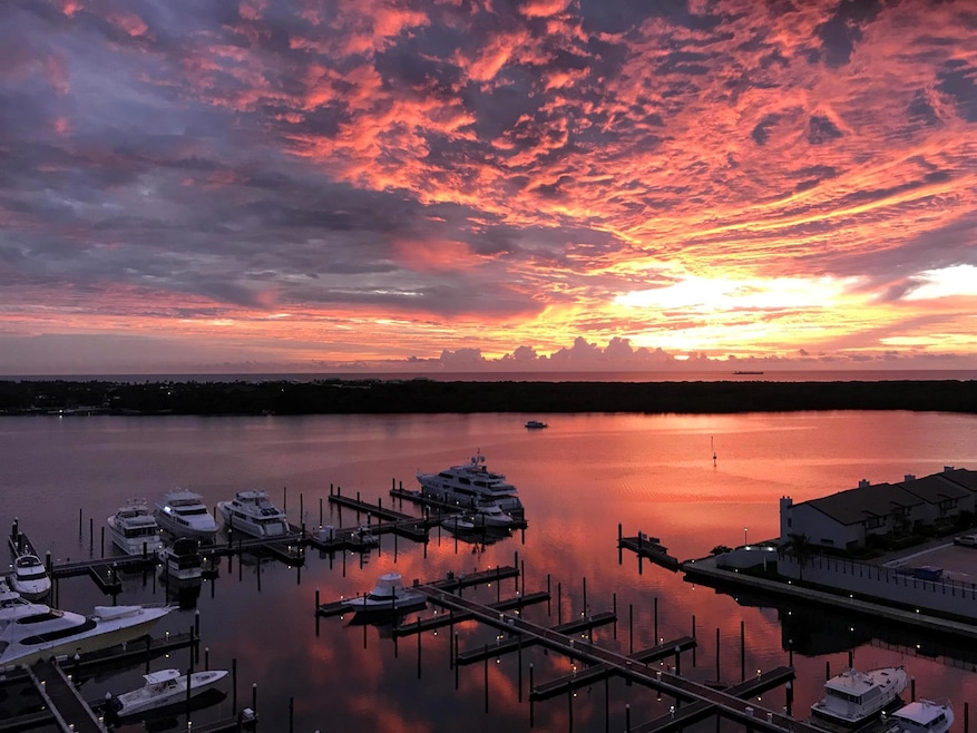 For Sale $775,000 • Co-Listing Agent